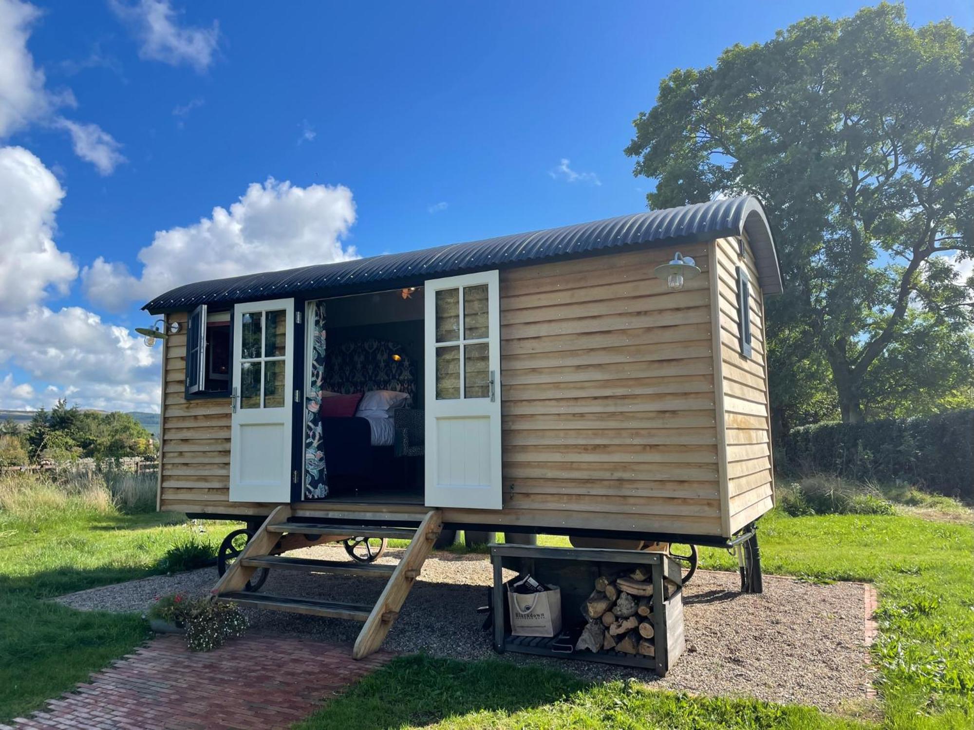 Toadland Shepherd Huts Durham Exterior foto